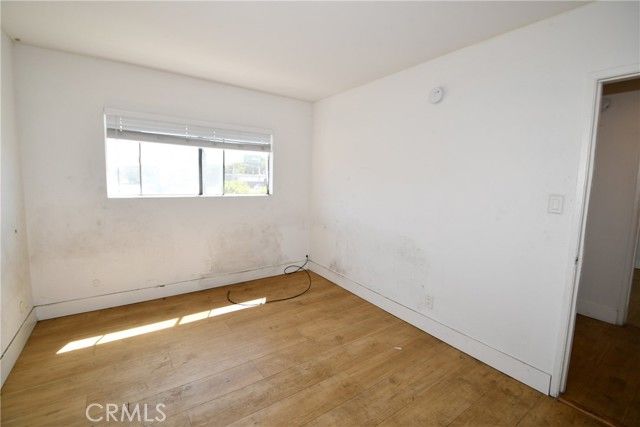 7104 san pedro, Los Angeles, CA 90003