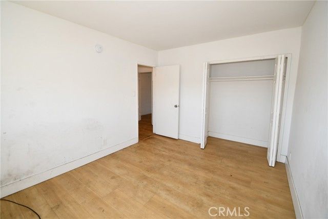 7104 san pedro, Los Angeles, CA 90003