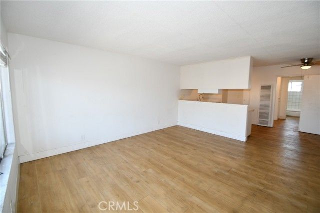 7104 san pedro, Los Angeles, CA 90003