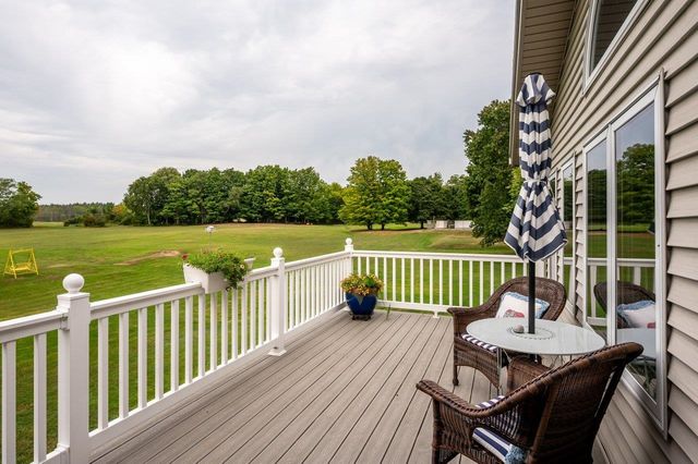 78 Rollins Road, Rollinsford, NH 03869