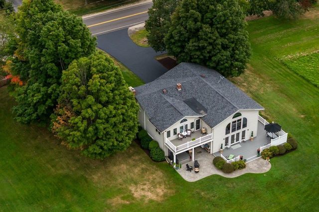 78 Rollins Road, Rollinsford, NH 03869