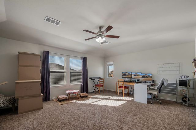 4008 Spur Trail Drive, Denton, TX 76208