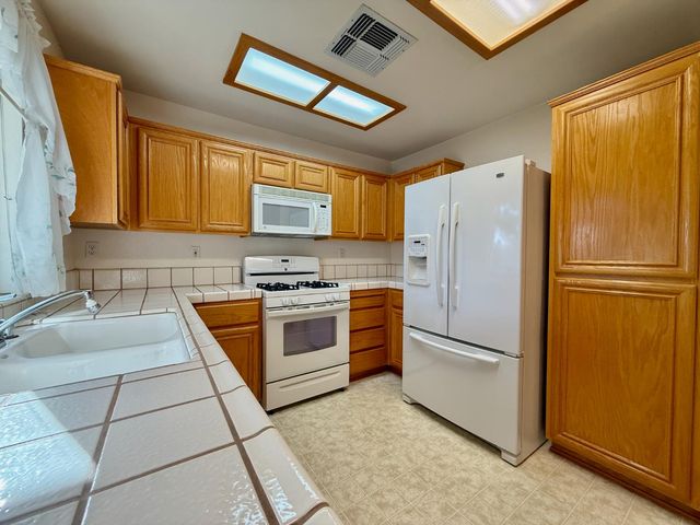 3769 Bridlewood Cir, Stockton, CA 95219