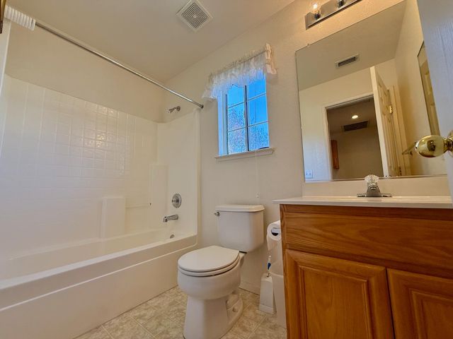 3769 Bridlewood Cir, Stockton, CA 95219