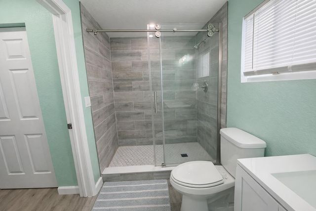 1381 W 1st Street, Riviera Beach, FL 33404