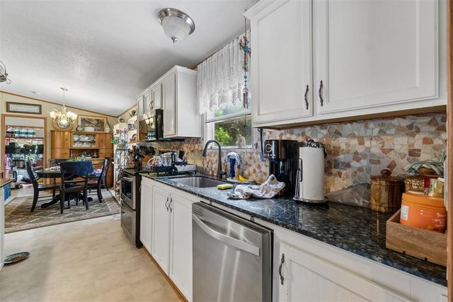 5500 Roadrunner Ridge, Guthrie, OK 73044