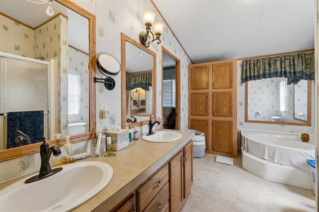 5500 Roadrunner Ridge, Guthrie, OK 73044