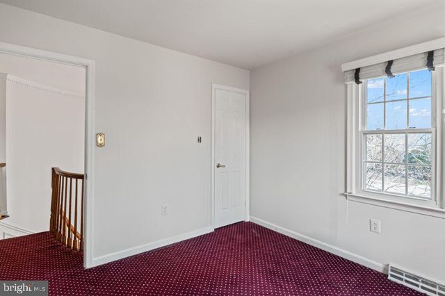 2851 YARN CT, Falls Church, VA 22042