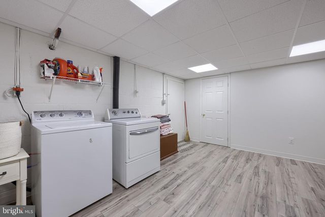 2110 VALLEY GREEN RD, Etters, PA 17319