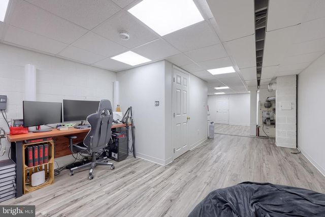 2110 VALLEY GREEN RD, Etters, PA 17319