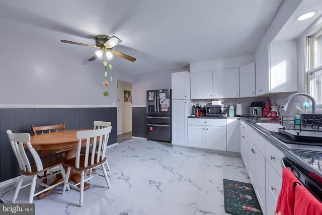 2110 VALLEY GREEN RD, Etters, PA 17319