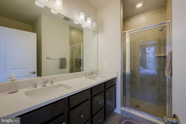 5615 ALPHA RIDGE AVE, Hyattsville, MD 20782