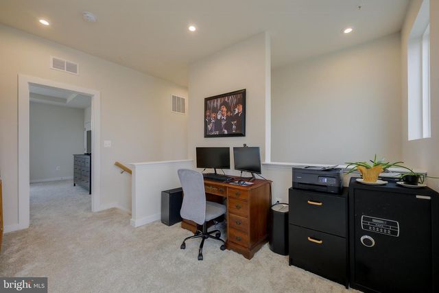 5615 ALPHA RIDGE AVE, Hyattsville, MD 20782