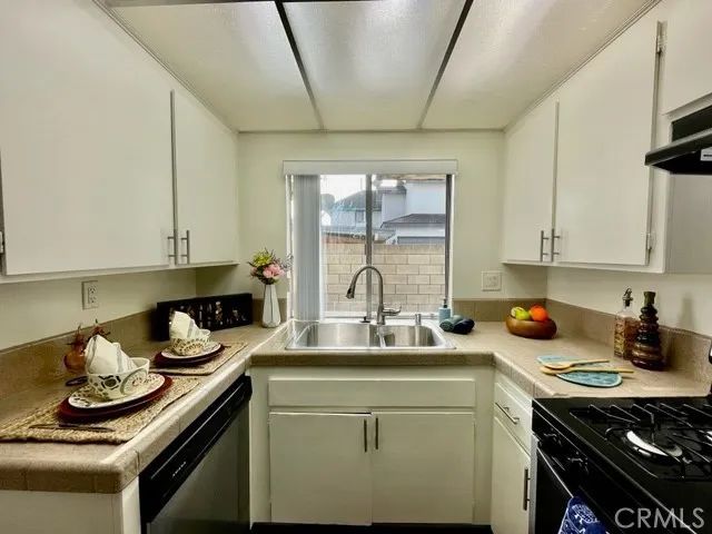 17171 Elm 1, Huntington Beach, CA 92647