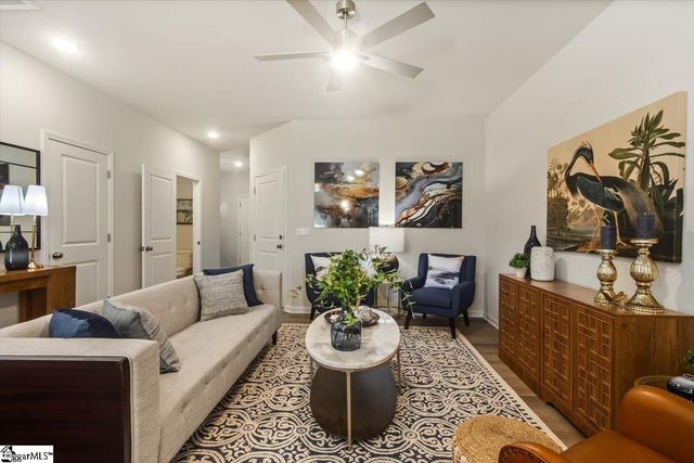 2043 Hillman Way, Roebuck, SC 29376