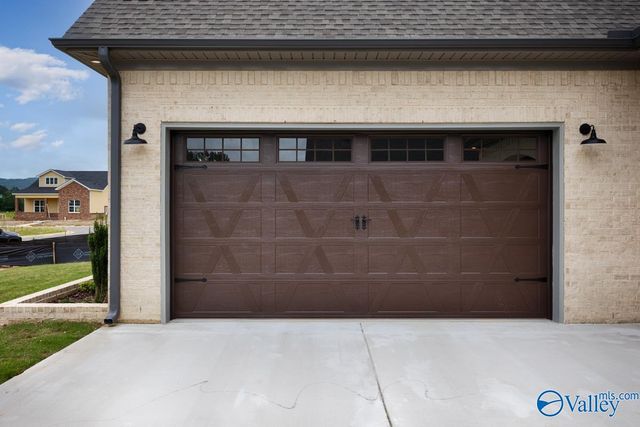 7918 Autumn Glen Drive, Owens Cross Roads, AL 35763