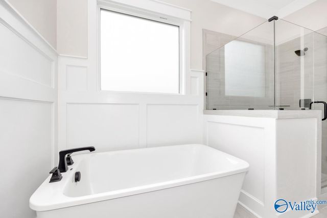 7918 Autumn Glen Drive, Owens Cross Roads, AL 35763