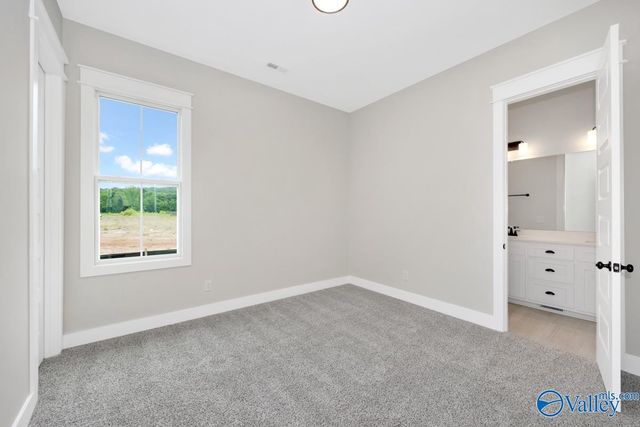 7918 Autumn Glen Drive, Owens Cross Roads, AL 35763