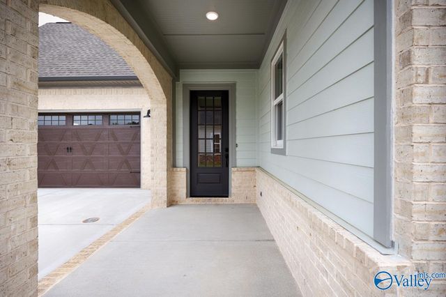 7918 Autumn Glen Drive, Owens Cross Roads, AL 35763