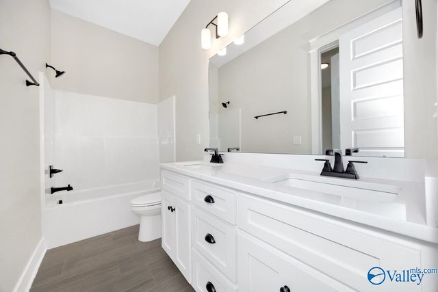 7918 Autumn Glen Drive, Owens Cross Roads, AL 35763