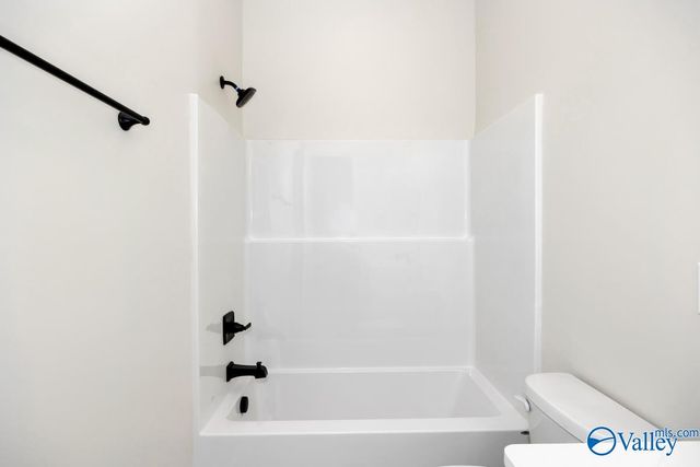 7918 Autumn Glen Drive, Owens Cross Roads, AL 35763