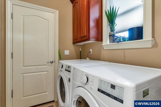 5985 Port Stewart Ct SE, Salem, OR 97306