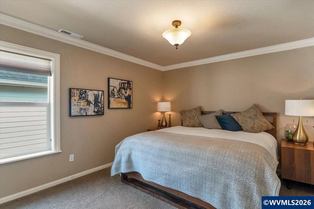5985 Port Stewart Ct SE, Salem, OR 97306