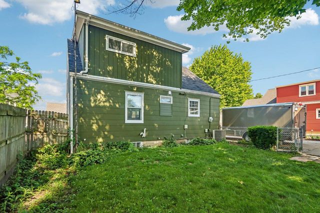2325 Coolidge AVENUE, Racine, WI 53403