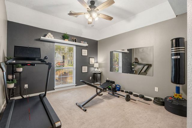 14 Taupewood Place, The Woodlands, TX 77384