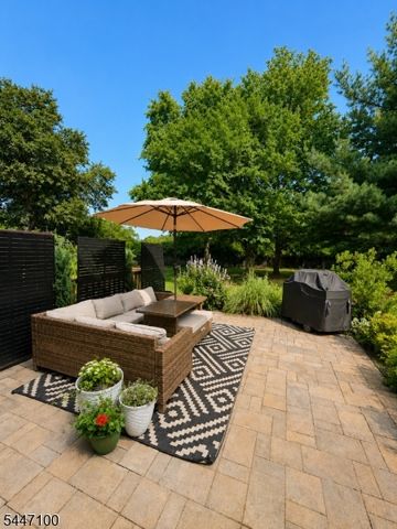 273 Abbey Dr, Franklin Twp., NJ 08873