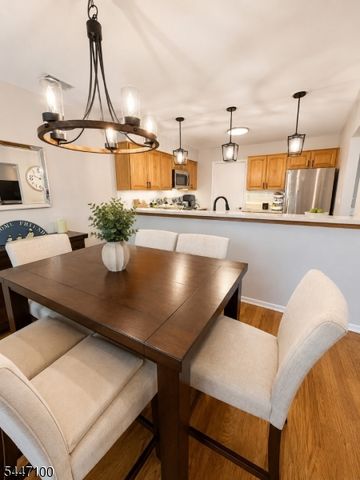 273 Abbey Dr, Franklin Twp., NJ 08873