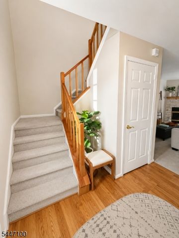 273 Abbey Dr, Franklin Twp., NJ 08873
