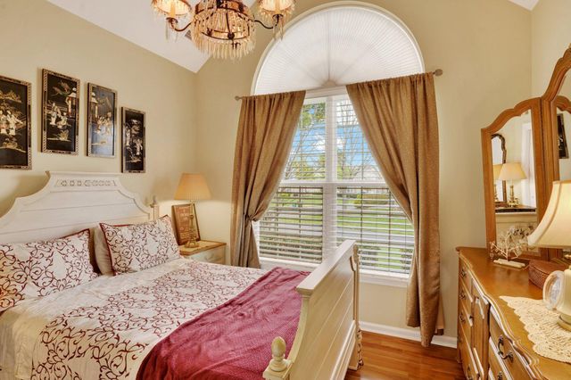 203 FAIRWAY DR, Warminster, PA 18974