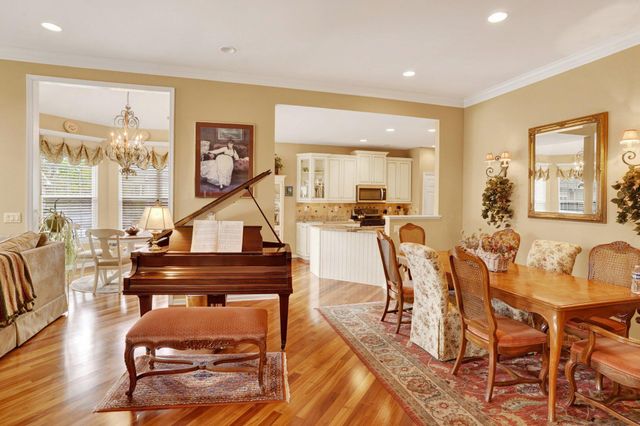 203 FAIRWAY DR, Warminster, PA 18974