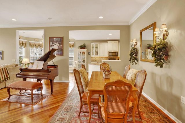 203 FAIRWAY DR, Warminster, PA 18974