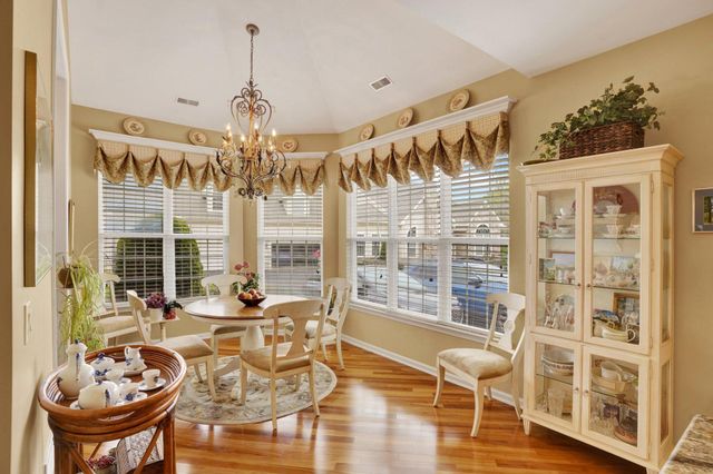203 FAIRWAY DR, Warminster, PA 18974