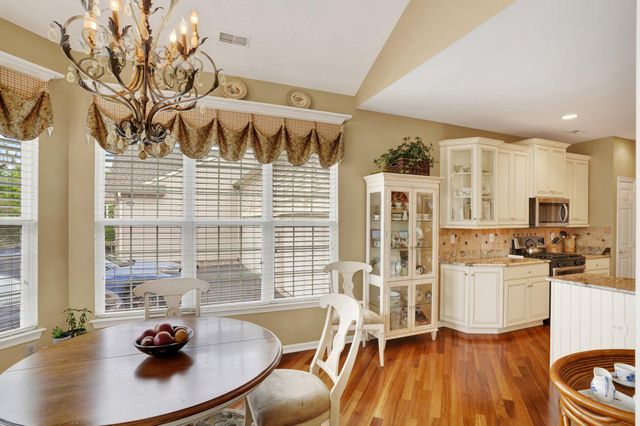203 FAIRWAY DR, Warminster, PA 18974