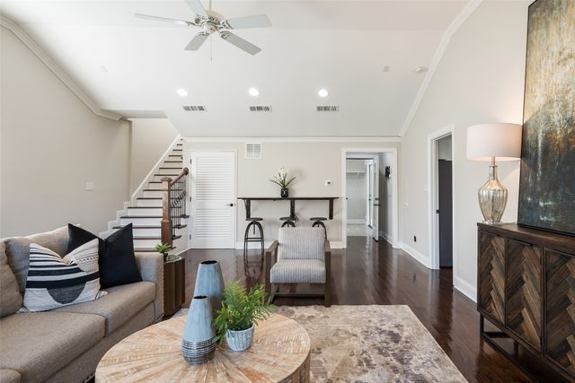 3867 Beutel Court, Dallas, TX 75229