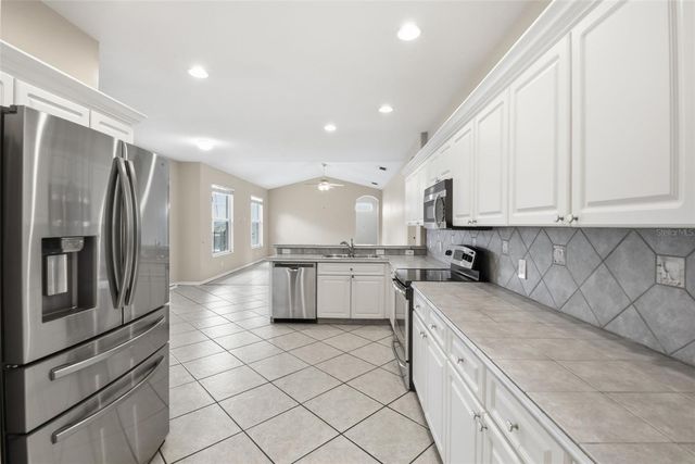 16825 HARRIERRIDGE PLACE, Lithia, FL 33547