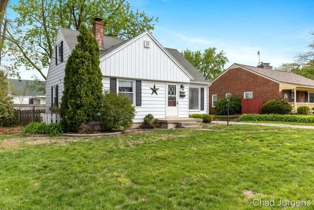 1011 Buckingham Street, Wyoming, MI 49509