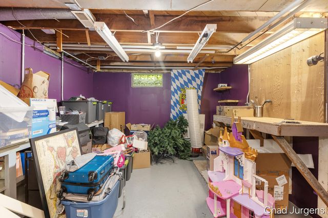 1011 Buckingham Street, Wyoming, MI 49509