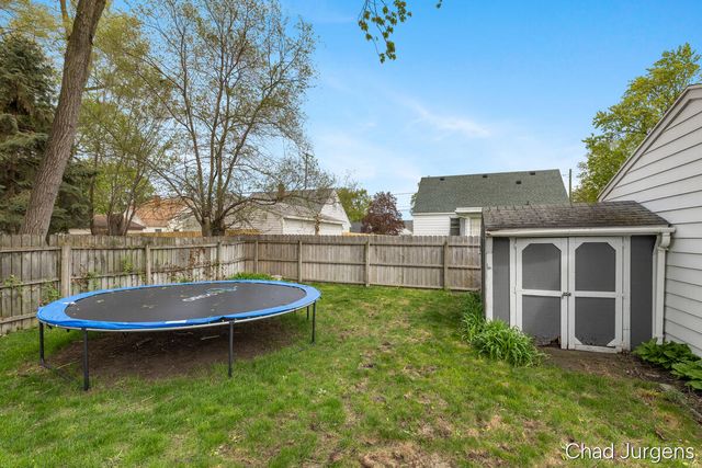 1011 Buckingham Street, Wyoming, MI 49509