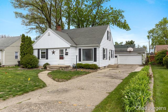 1011 Buckingham Street, Wyoming, MI 49509