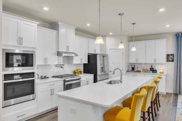 2 Comanche Trail, Greenville, SC 29607