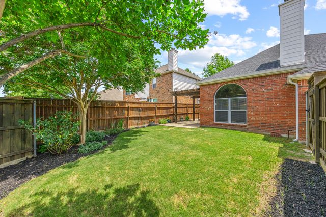 11249 Las Polamas Drive, Frisco, TX 75033
