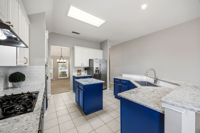 11249 Las Polamas Drive, Frisco, TX 75033