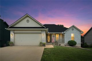 1603 Cove Drive, Raymore, MO 64083