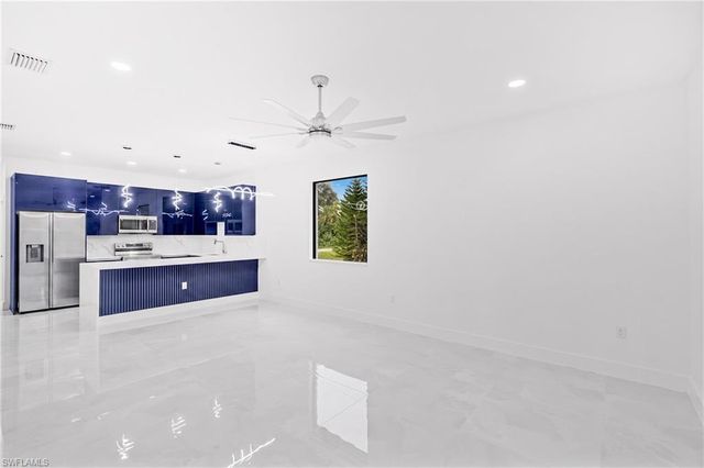 2602 LEELAND HEIGHTS BLVD E, Lehigh Acres, FL 33936