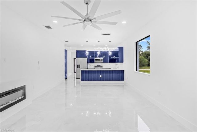 2602 LEELAND HEIGHTS BLVD E, Lehigh Acres, FL 33936