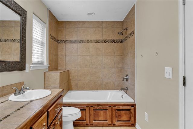 4203 Tomahawk Circle, Springdale, AR 72764